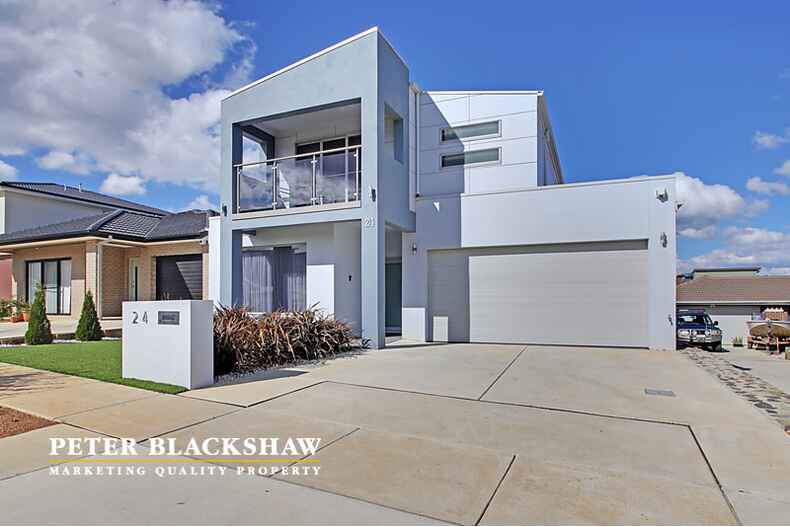 24 Gladys Lister Street Franklin