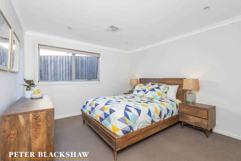 4/155 Plimsoll Drive Casey