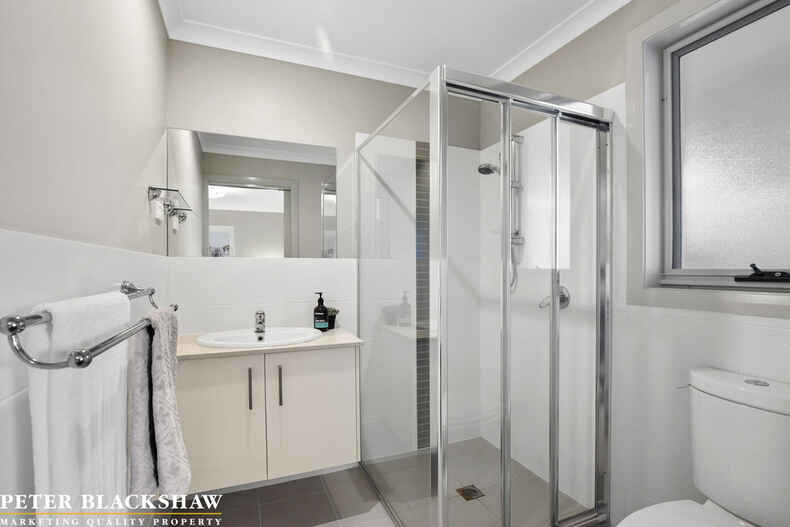 5 Maza Place Bonner