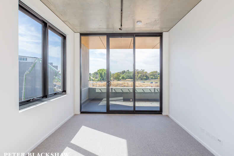 33/50 Honeysett View Kingston