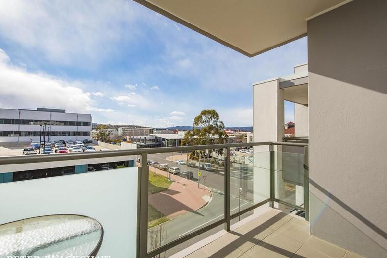 34/1 Cowlishaw Street Greenway
