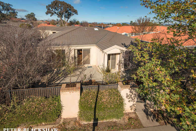 2/3 Sophia Street Amaroo
