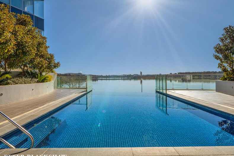 145/11 Trevillian Quay Kingston