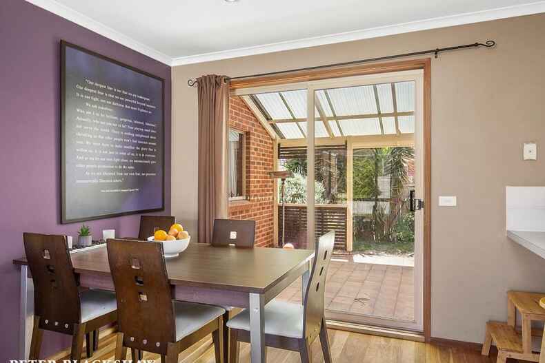 2/11 Bollard Street Palmerston