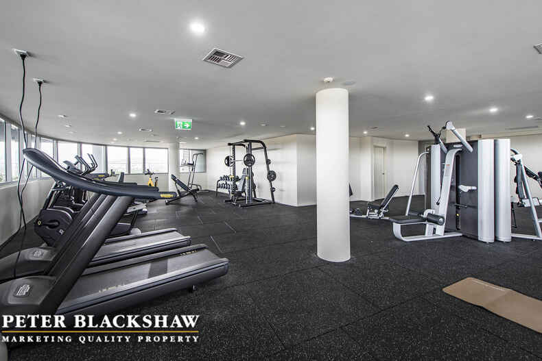 2/35 Oakden Street Greenway