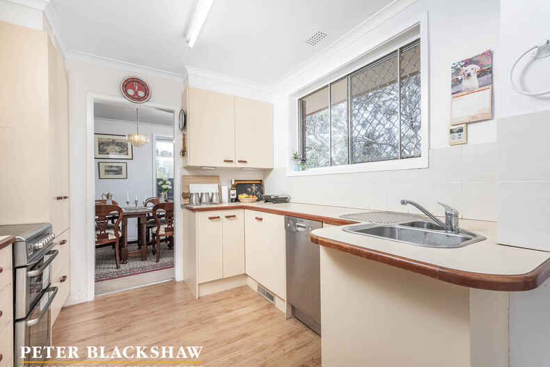 11 McCrae Street Garran