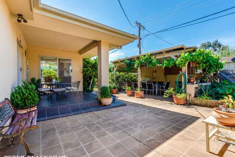 37 McCubbin Street Weston