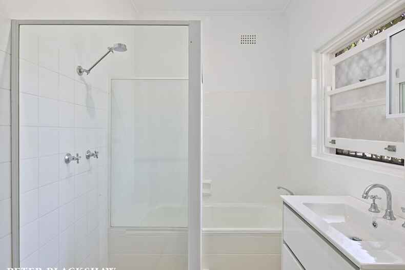 1 Roe Street Griffith