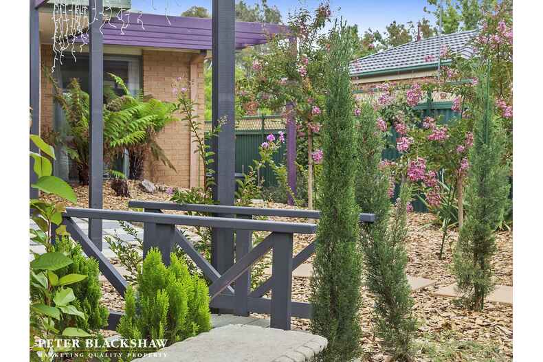 9 Augusta Place Amaroo