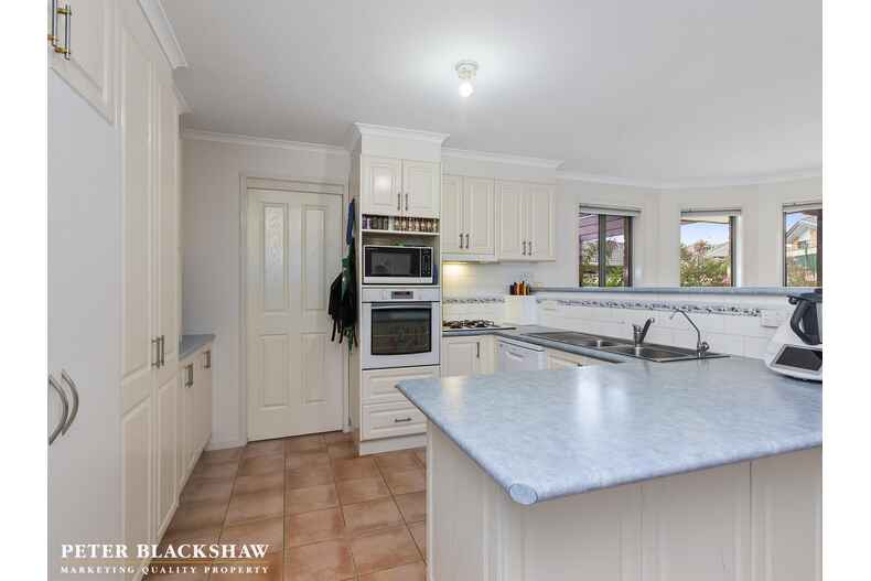 9 Augusta Place Amaroo