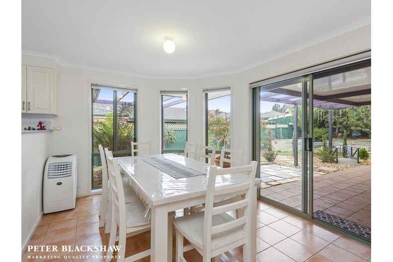 9 Augusta Place Amaroo