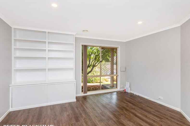 8 Annand Place Queanbeyan