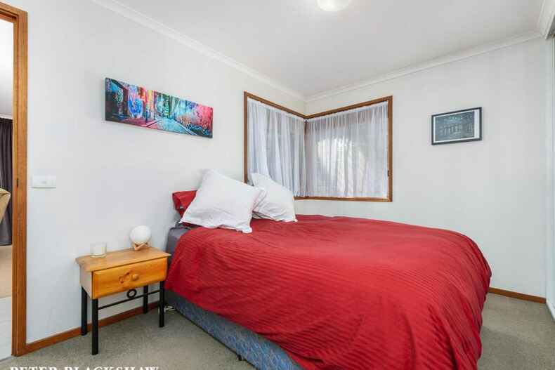 16 Downward Place Kambah