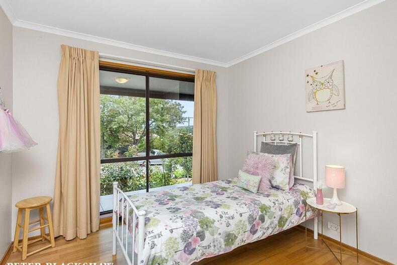 2 Bancks Crescent Mckellar