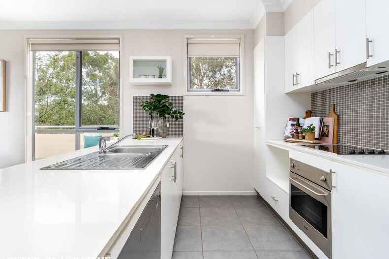 24/57 Lowanna Street Braddon