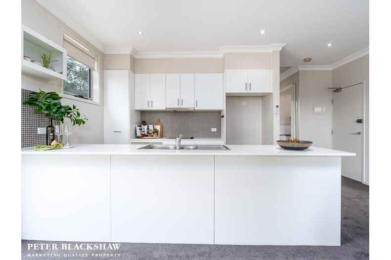 24/57 Lowanna Street Braddon