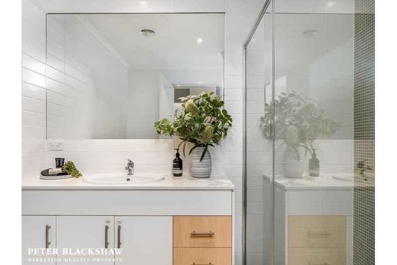 24/57 Lowanna Street Braddon