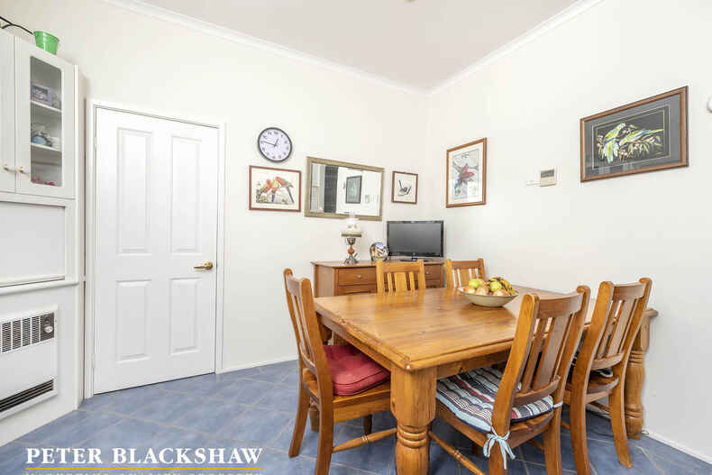 8 Gilday Place Fadden