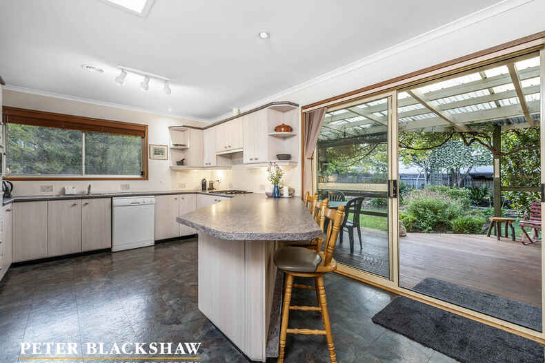 98 Macfarland Crescent Pearce