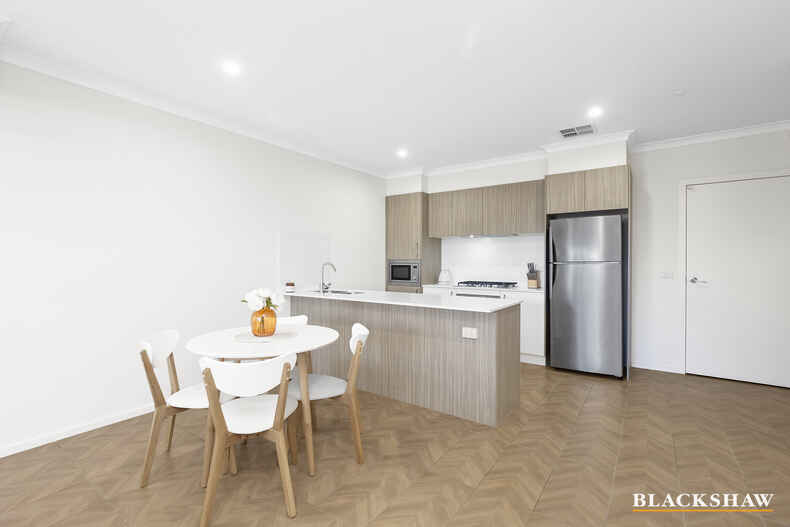 29/363 Mirrabei Drive Moncrieff