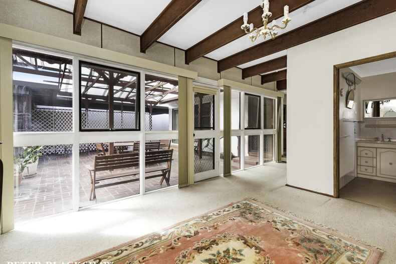 55 Schlich Street Yarralumla