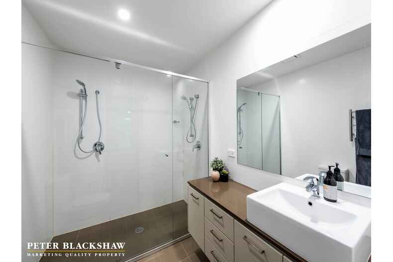 49/71 Giles Street Kingston