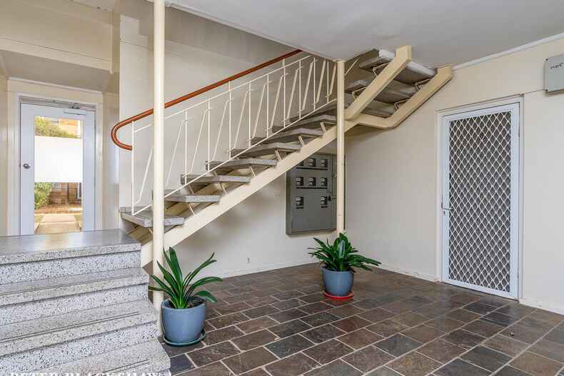 15/51 Hampton Circuit Yarralumla