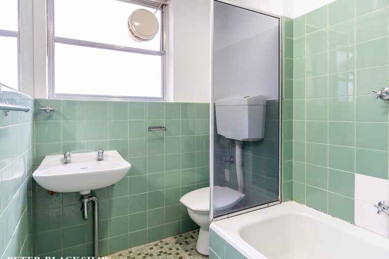 15/51 Hampton Circuit Yarralumla