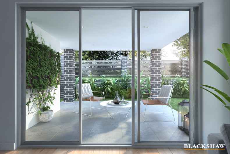 2/35 Blackman Crescent Macquarie