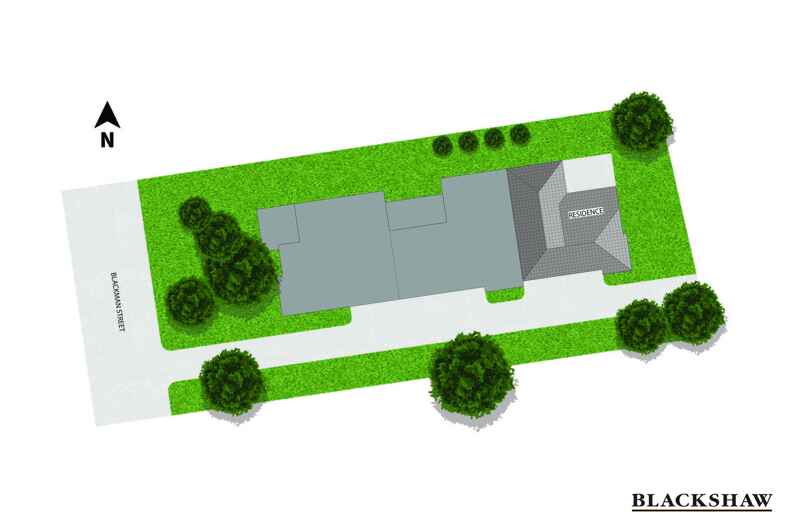 2/35 Blackman Crescent Macquarie