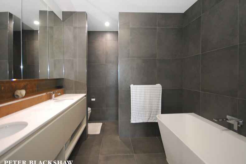 603/15 Kerridge Street Kingston