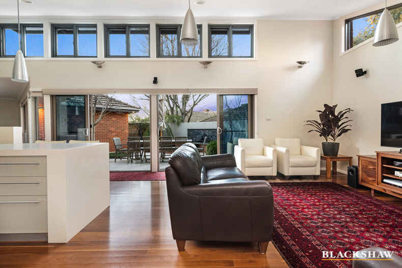 17 Bremer Street Griffith