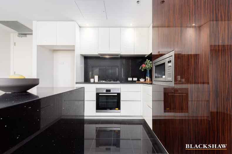 802/240 Bunda Street City