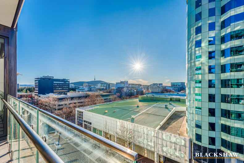 802/240 Bunda Street City