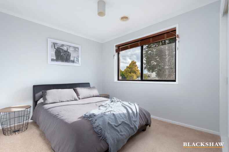 30 Paperbark Street Banks