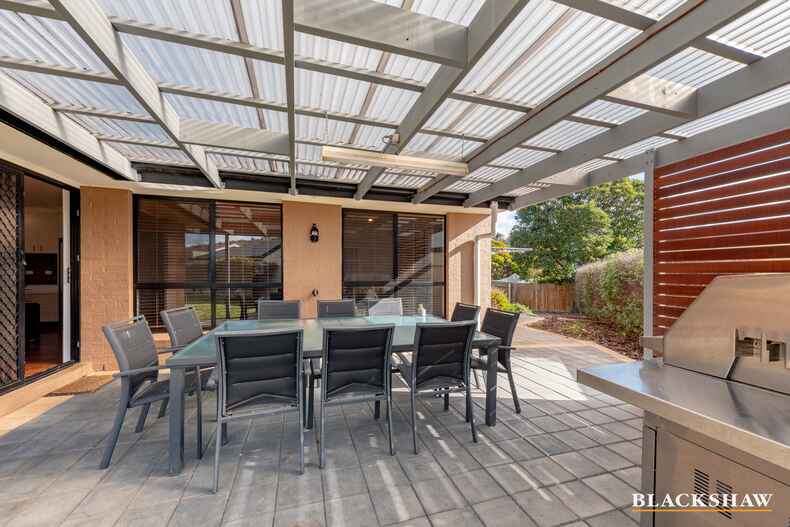 30 Paperbark Street Banks