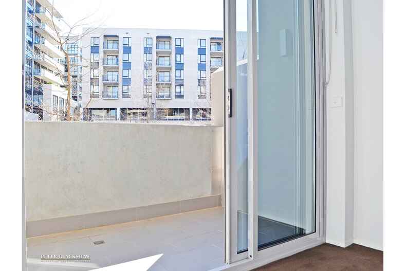 3/5 Burbury Close Barton