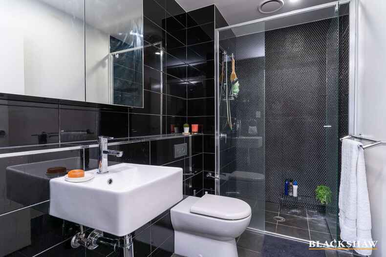 2607/120 Eastern Valley Way Belconnen