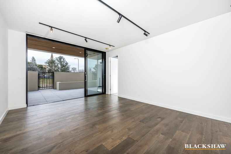 35/7 State Circle Forrest