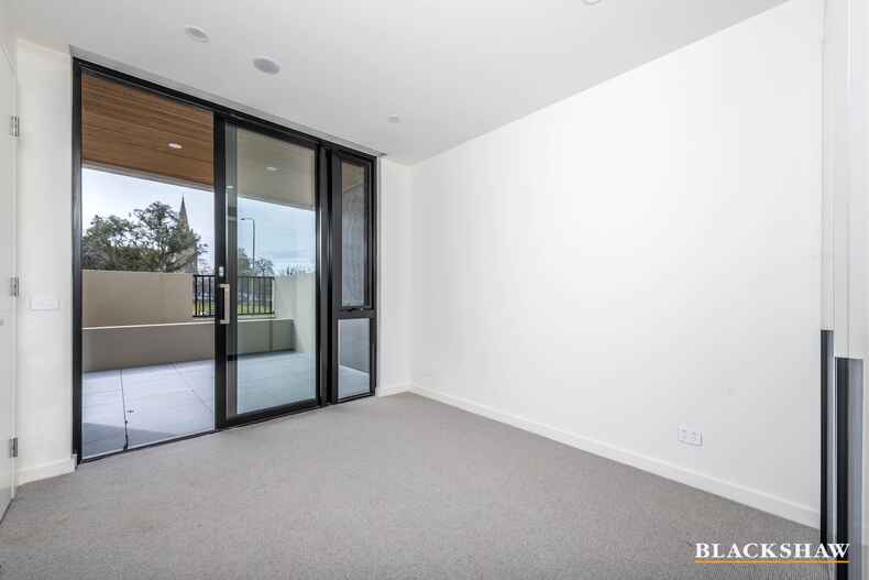 35/7 State Circle Forrest