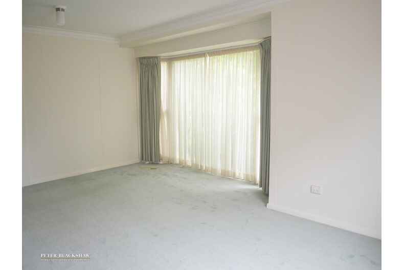 11 Nathan Street Deakin