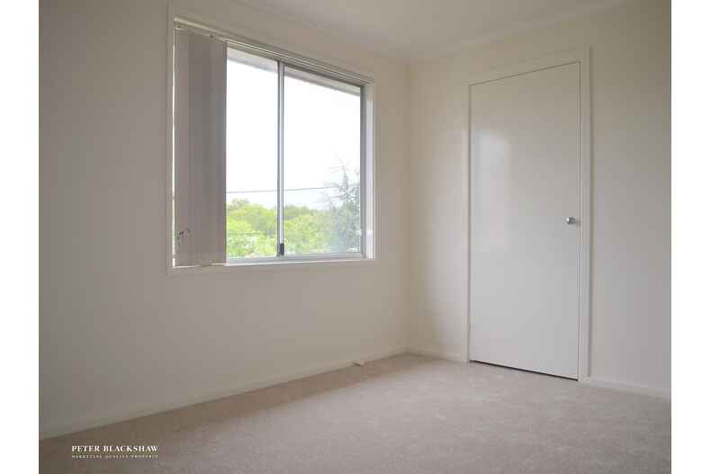 11 Nathan Street Deakin
