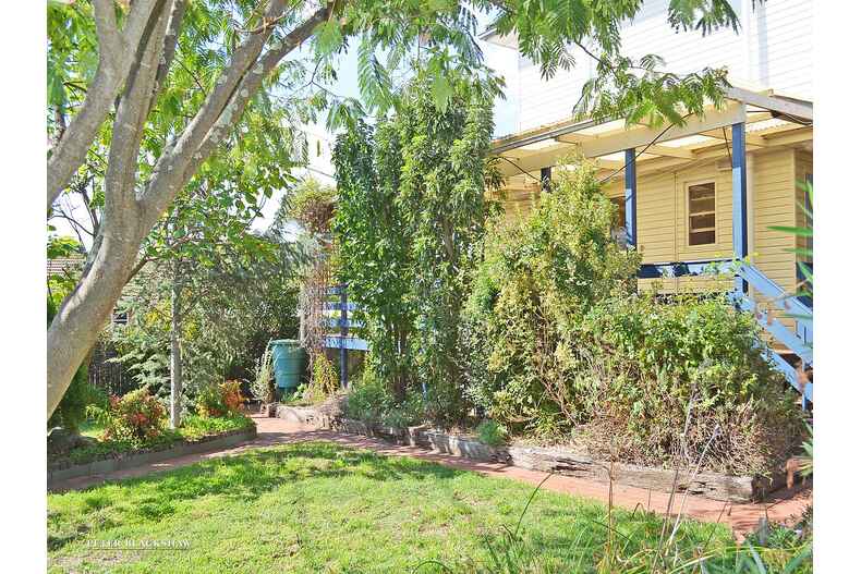 11 Nathan Street Deakin