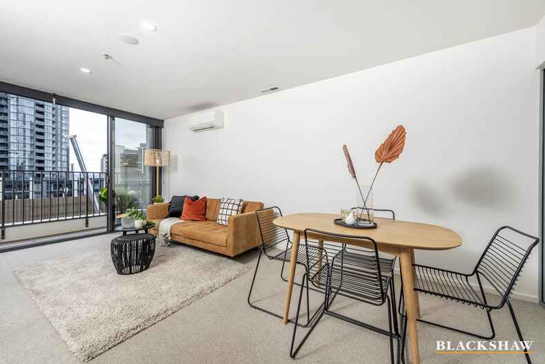 1003/120 Eastern Valley Way Belconnen