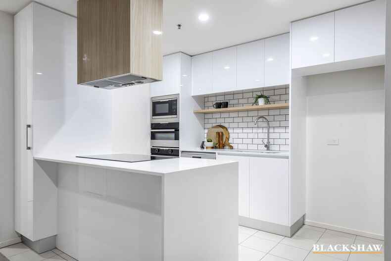 1003/120 Eastern Valley Way Belconnen