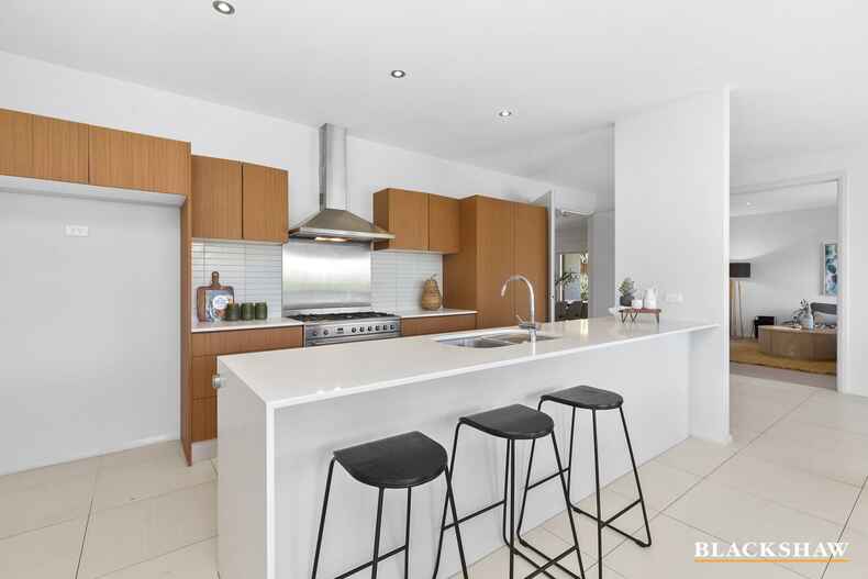 30 Nullarbor Avenue Franklin