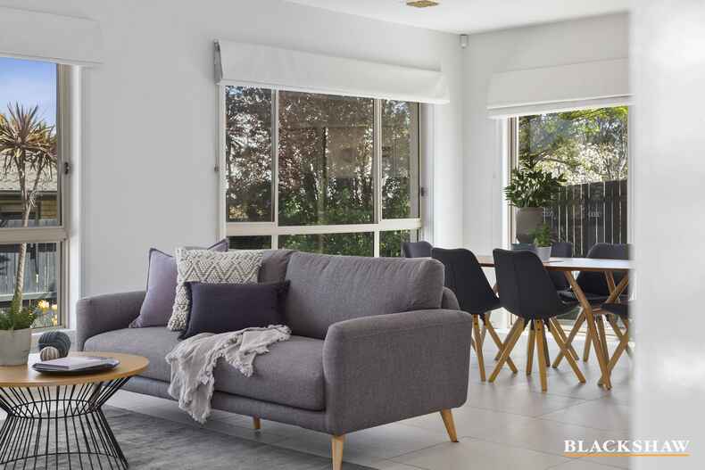 30 Nullarbor Avenue Franklin