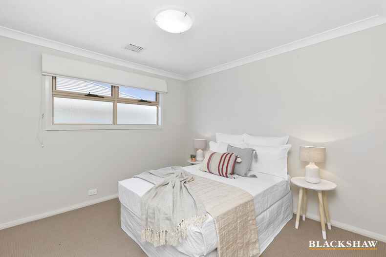 30 Nullarbor Avenue Franklin