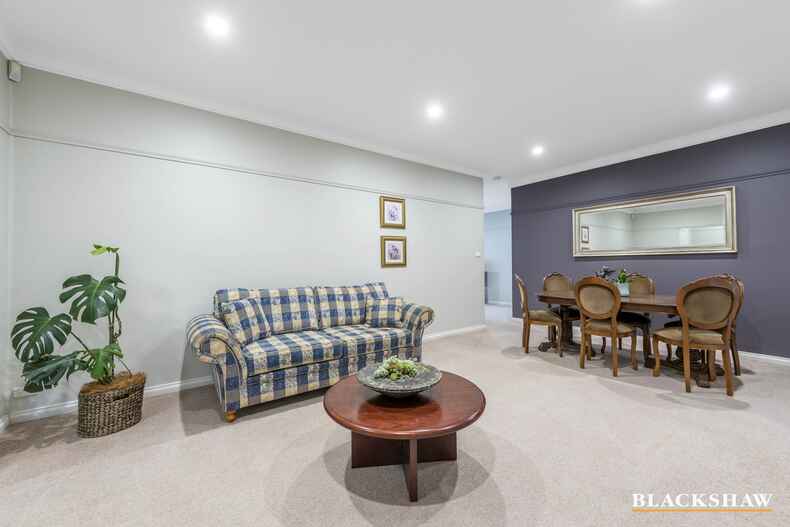 4 Myles Connell Crescent Gordon
