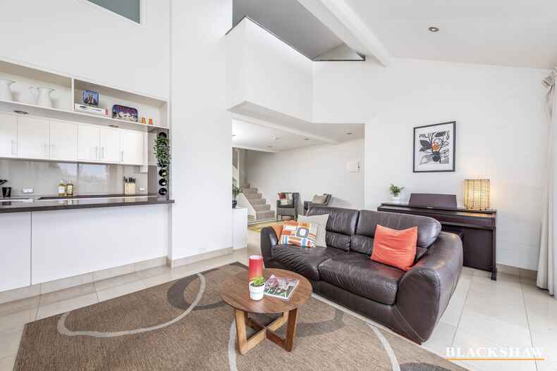 35/94 Giles Street Kingston